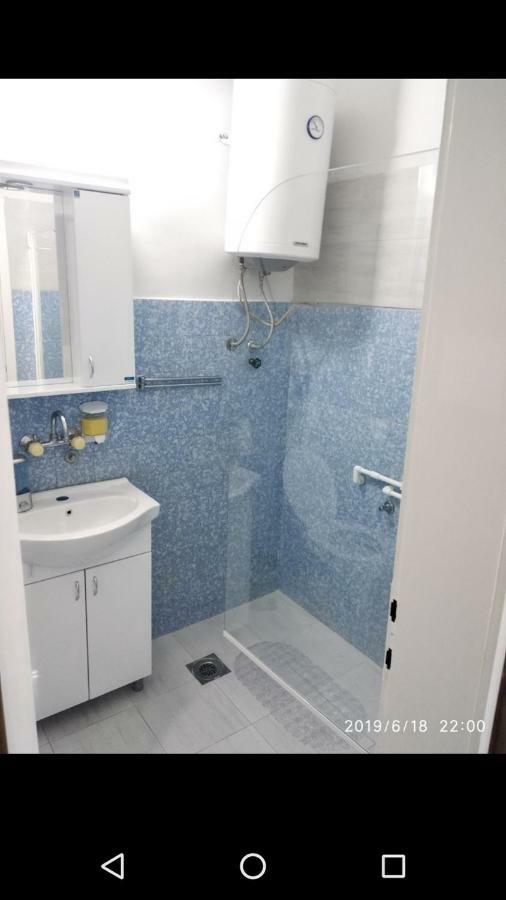 Apartmani Pinokio Ni Kültér fotó